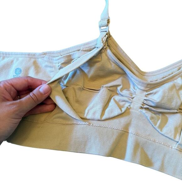 Kindred Bravely Hands-Free Pumping & Nursing Bra | Medium /  777B2 - Picture 8 of 9